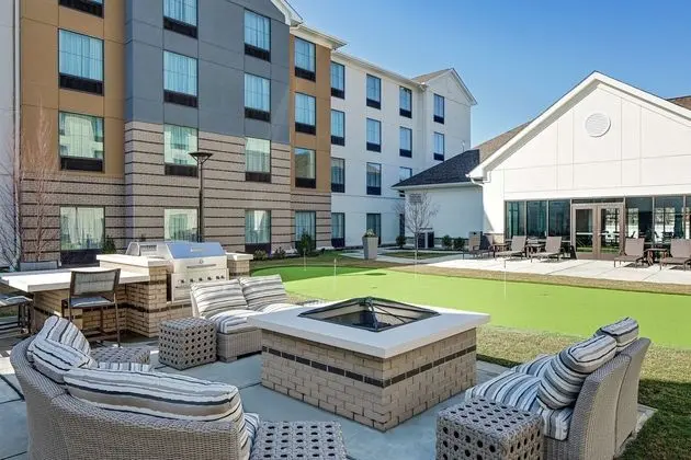 HOMEWOOD SUITES BY HILTON RONKONKOMA NY - Öne Çıkan Resim