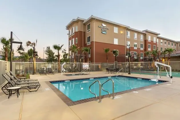 Homewood Suites By Hilton San Bernardino - Havuz