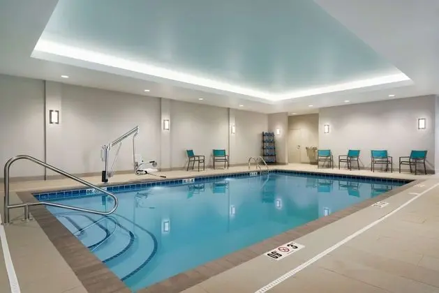 Homewood Suites by Hilton Southaven, MS - Havuz
