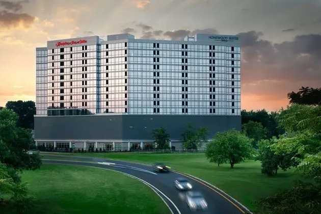 Homewood Suites by Hilton Teaneck/Glenpointe - Dış Mekan