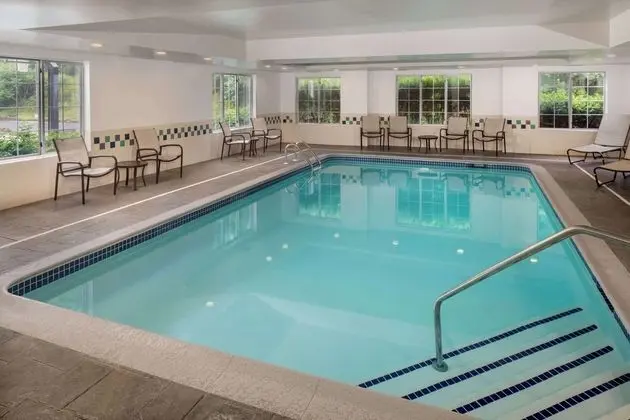Homewood Suites by Hilton Wallingford-Meriden - Havuz