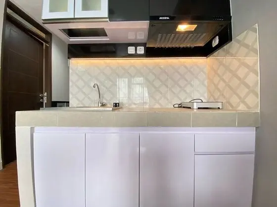 Homey 2Br Apartment At Mekarwangi Square Cibaduyut - Mutfak