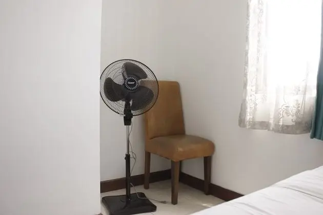 Homey 2BR Majesty Apartment near Maranatha University - İç Mekan