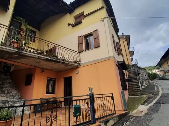Homey Apartment in Serle near Center - Dış Mekan