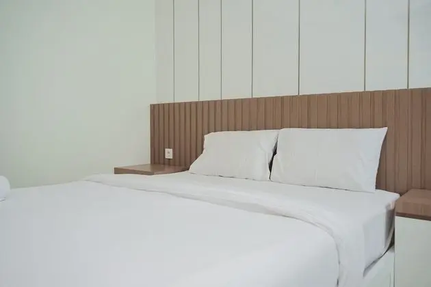 Homey And Comfort Living Studio Apartment At B Residence