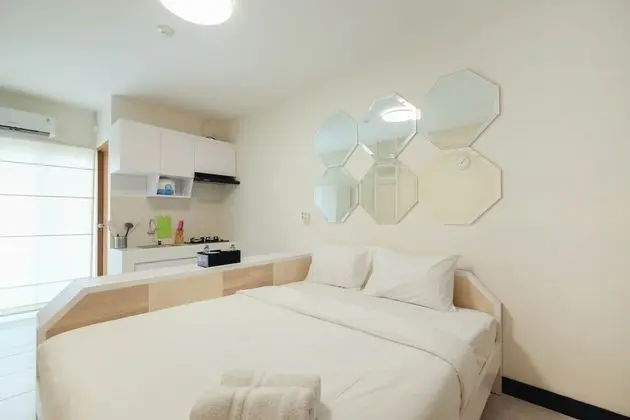 Homey and Comfy Studio Cinere Resort Apartment