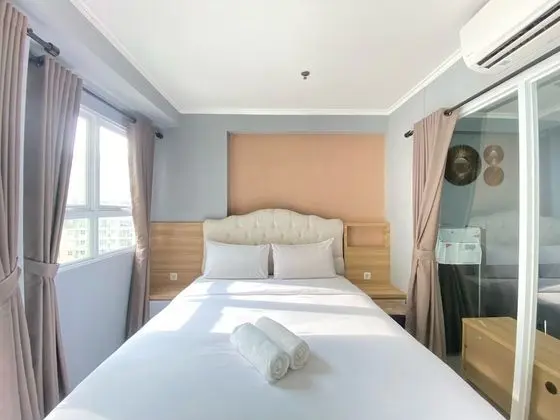 Homey And Cozy 1Br Apartment With Pool View At Gateway Pasteur