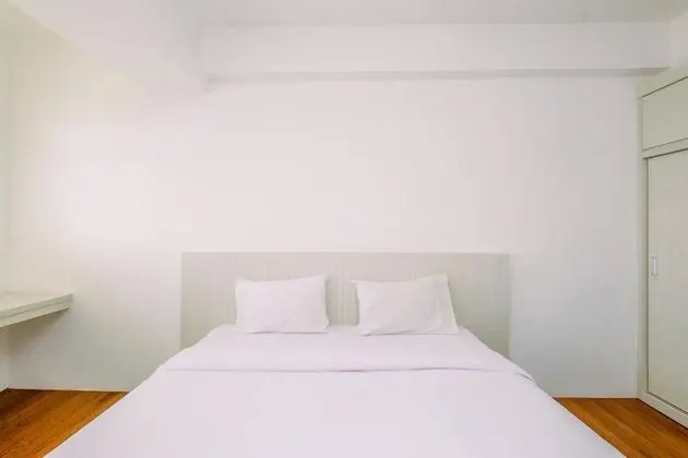 Homey And Cozy Studio Room At Gunung Putri Square Apartment