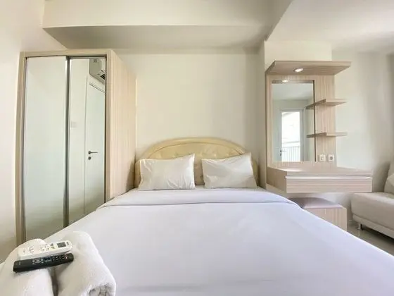Homey Furnished 2Br Apartment At Parahyangan Residence - Öne Çıkan Resim