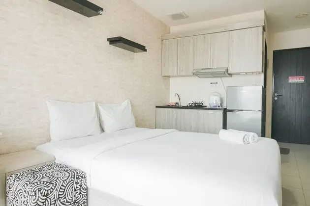 Homey And Relax Studio Apartment At Cervino Village Residence