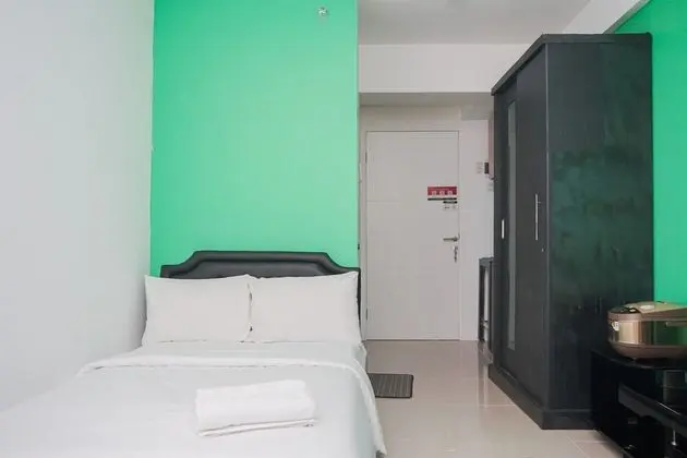 Homey And Simply Look Studio Room At Urbantown Serpong Apartment - Oda