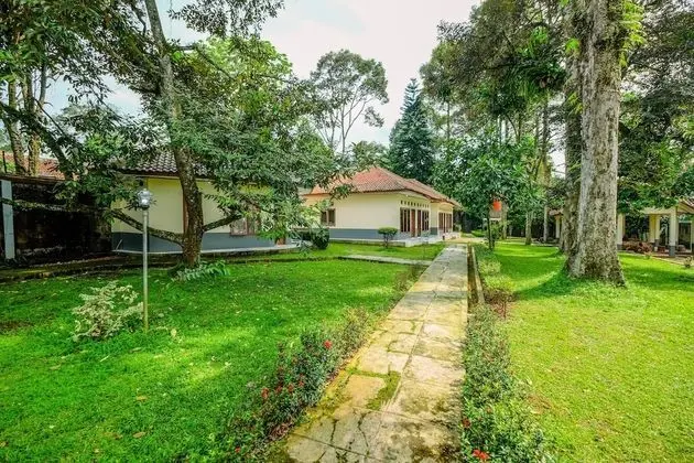 Homey And Simply Studio At Graha Wishnu Guest House