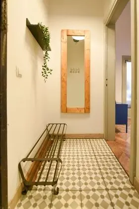 Homey - Strada Blanari 11 - İç Mekan