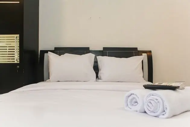 Homey and Strategic Studio Apartment at Metropark Condominium Jababeka