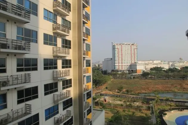 Homey Studio Apartment @ Springlake View Summarecon Bekasi - Dış Mekan