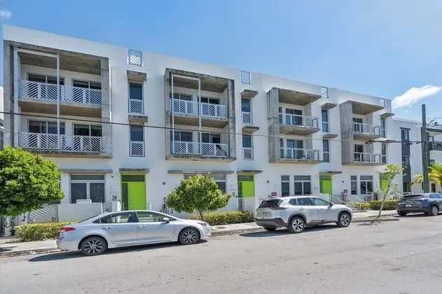HOMI l Little Havana Suites