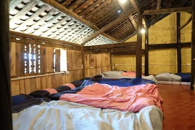 Homie Homestay - Hostel - Oda