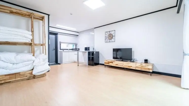 Hongcheon D-day Pension