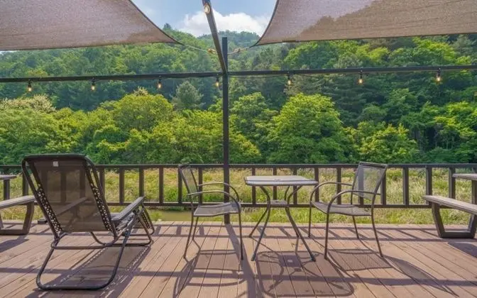 Hongcheon Deopyeonhan Pension