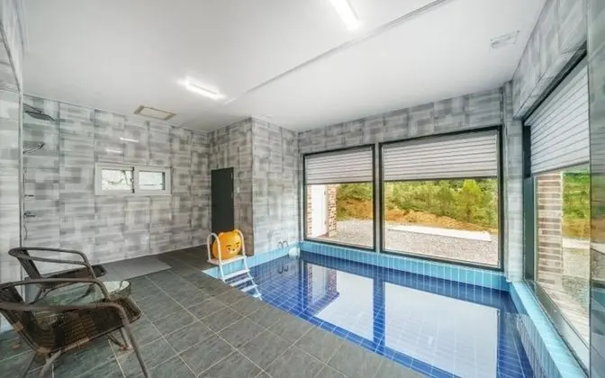 Hongcheon Lama Richa Pension