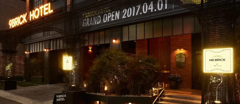 Hongdae 9 Brick Hotel