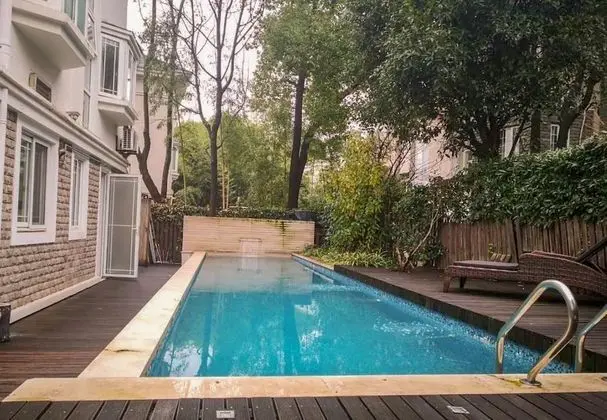 Hongqiao City Garden Private Villa - Havuz