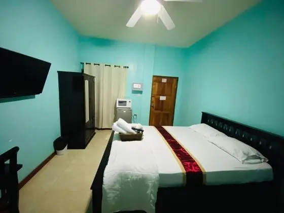 Hotel Hop & Cart rental Ltd