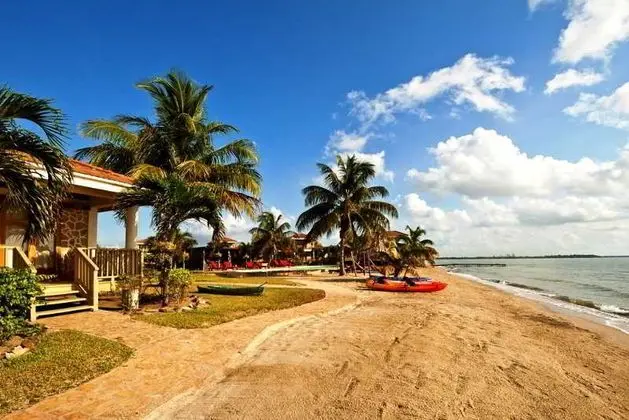 Hopkins Bay Resort