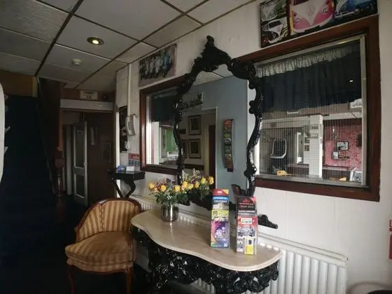 The Hopton Hotel - Lobi