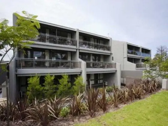 Horizon Apartments - 1