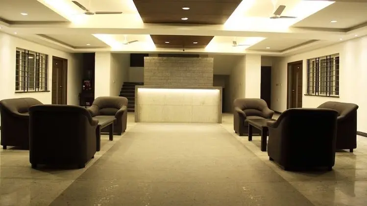 Horizon Heights Serviced Apartments - Lobi