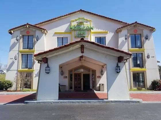 Horizon Inn & Suites - Dış Mekan