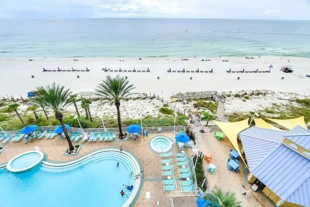 Horizon South by Book That Condo - Plaj