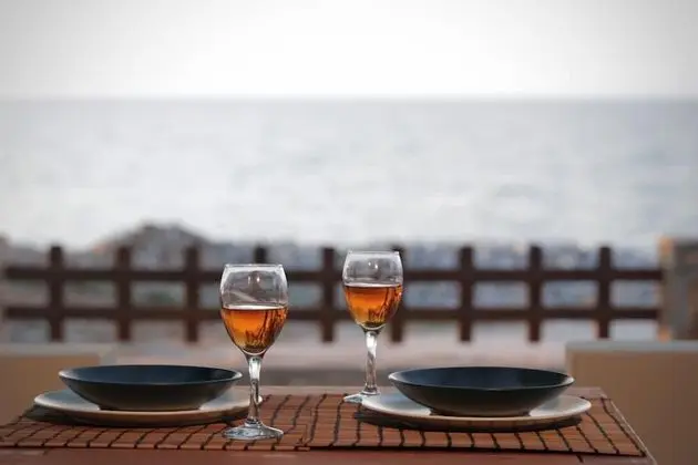 Horizonte Seafront Suites