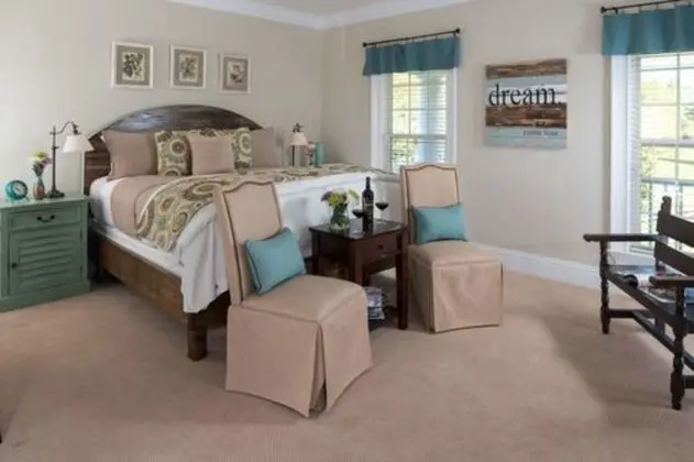 The Horse Stamp Inn Bed & Breakfast