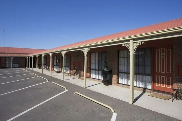Horsham Country City Motor Inn - Dış Mekan