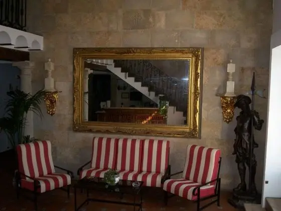 Hospederia Museo Valdepeã‘As