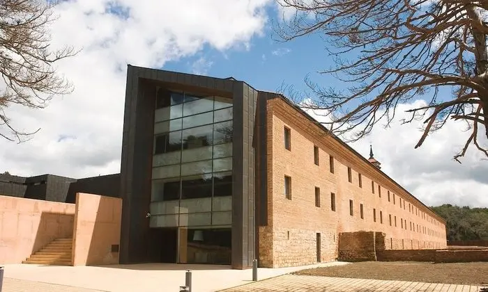 Hospedería San Juan de la Peña - Dış Mekan