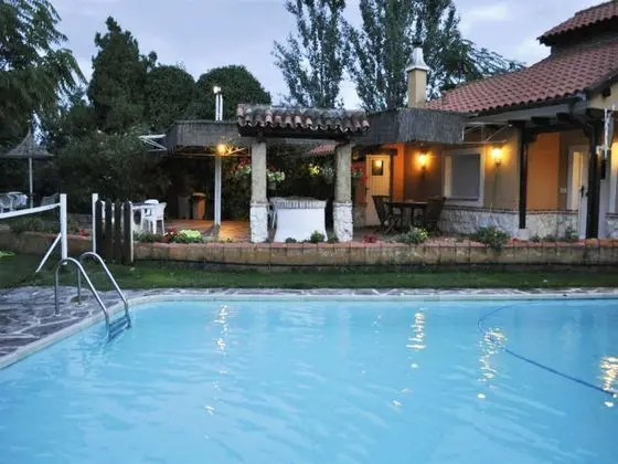 Hospedium Hacienda Las Cavas - Havuz