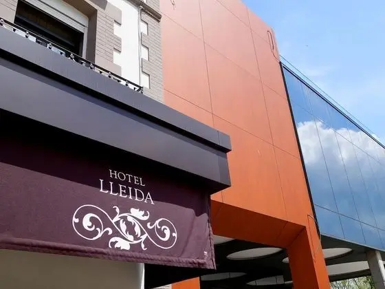 Hospedium Hotel Lleida - Dış Mekan