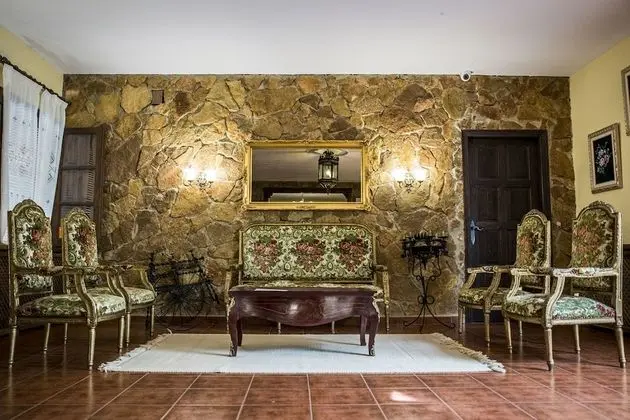 Hospedium Hotel Val de Pinares - Lobi