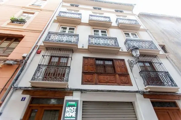 Host & Home - Dış Mekan