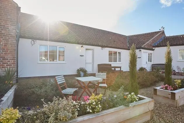 Host Stay Kibbletree Cottage