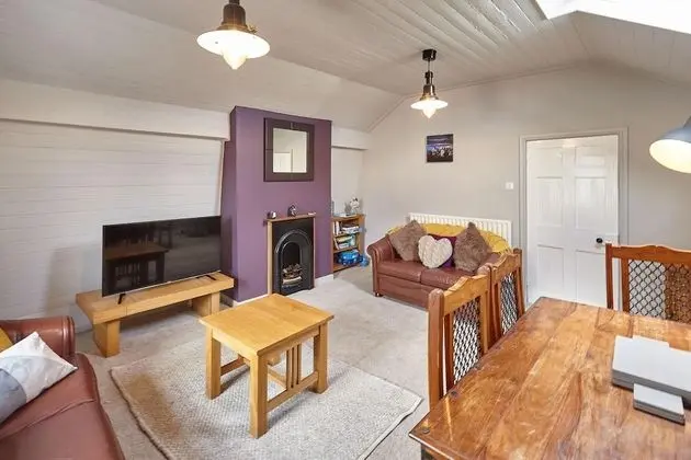 Host Stay Leesholme Loft
