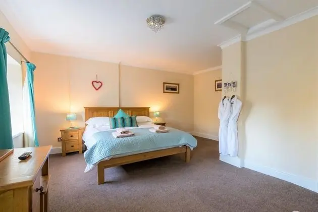 Host Stay No 4 Daisy Cottage