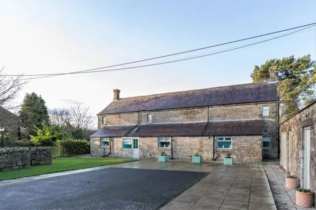 Host Stay No 5 Poppy Cottage
