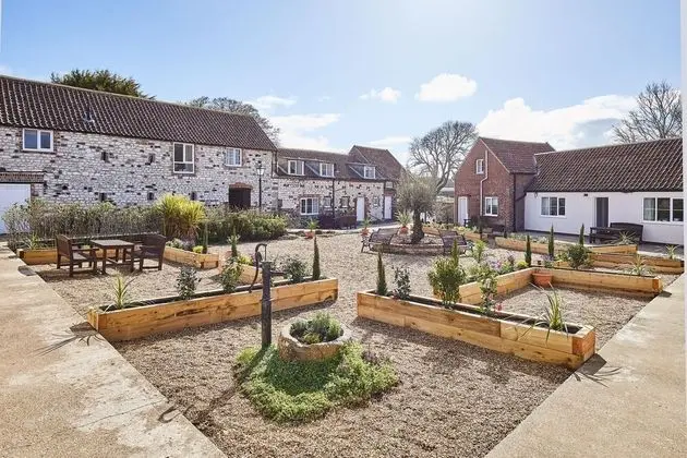 Host Stay Old Stable Cottage
