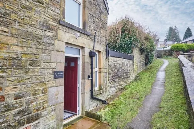 Host Stay Ramblers Retreat