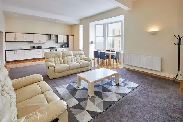Host Stay Sea View Montague Apartments