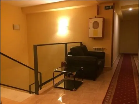 Hostal Aeropuerto - İç Mekan